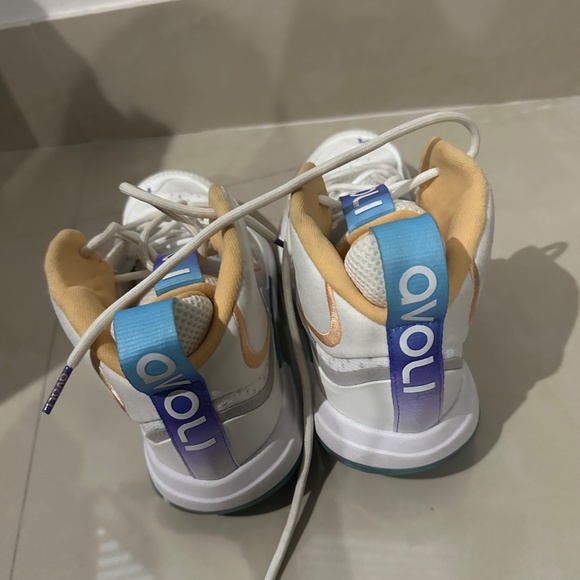 Avoli Mid Iridescent - Picture 5 of 5